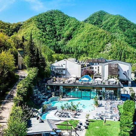 Roseo Euroterme Wellness Resort بانيو دي رومانيا المظهر الخارجي الصورة