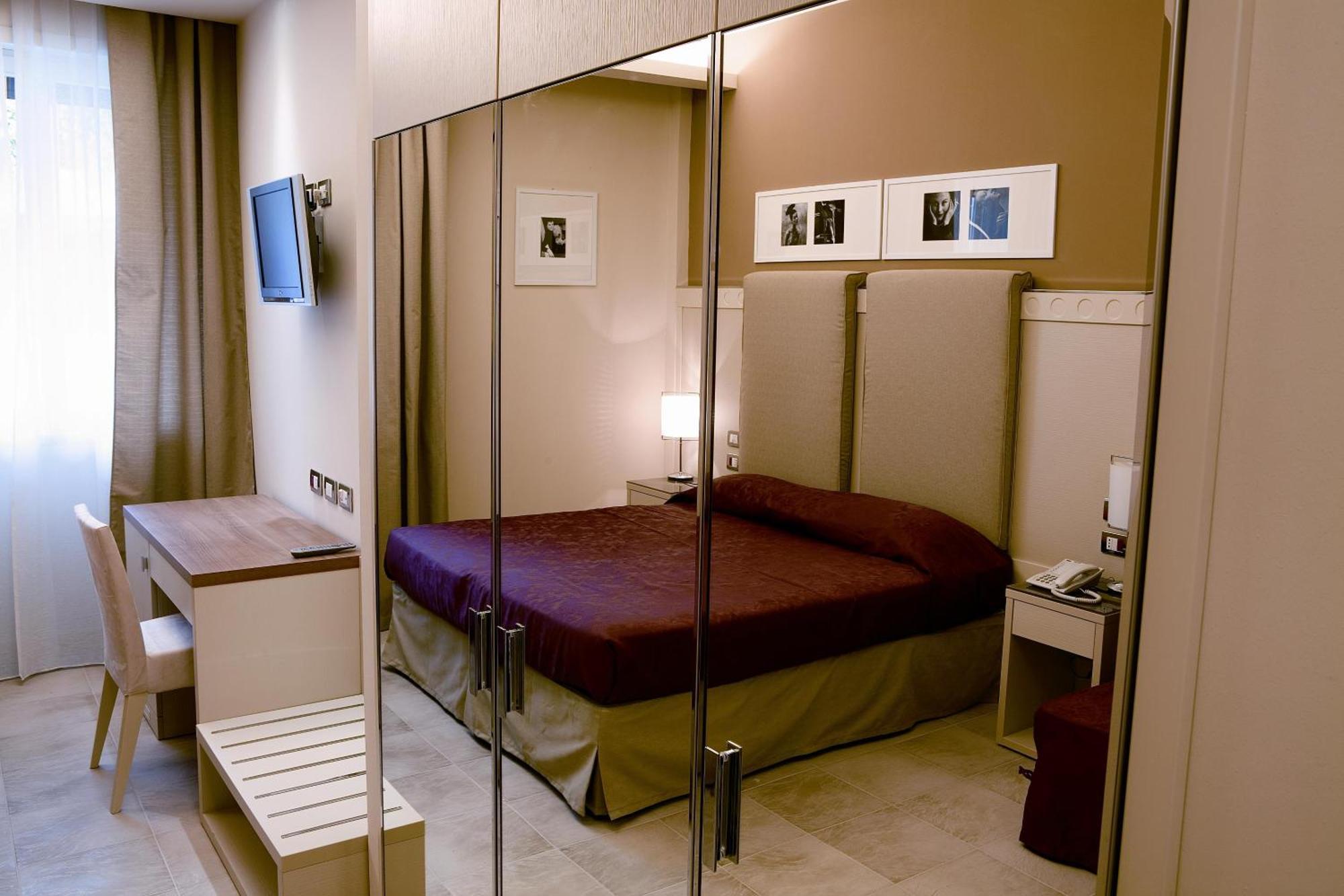 Roseo Euroterme Wellness Resort بانيو دي رومانيا المظهر الخارجي الصورة