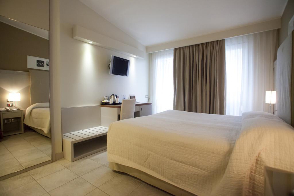 Roseo Euroterme Wellness Resort بانيو دي رومانيا المظهر الخارجي الصورة